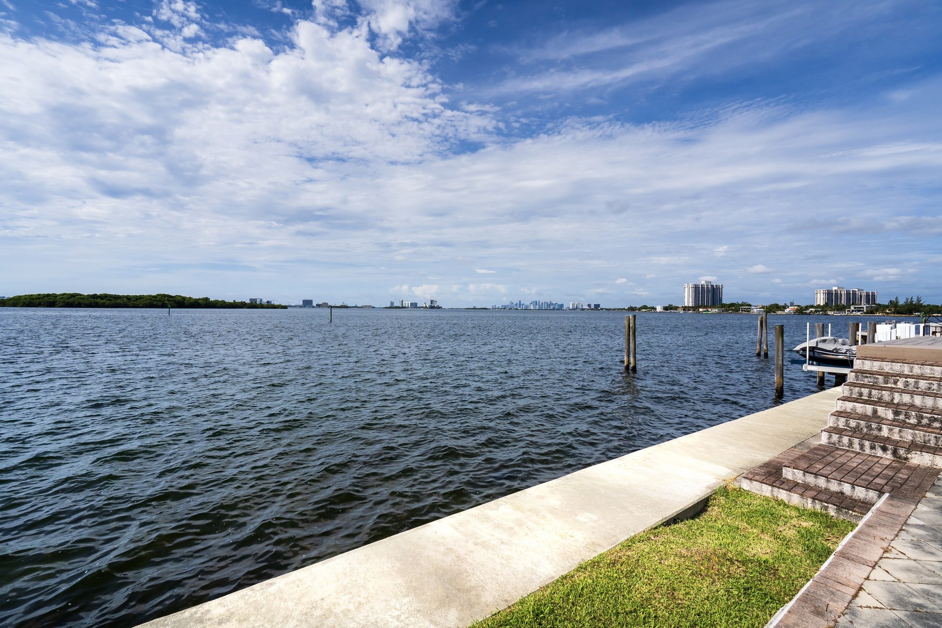 Plate 08 — Bayfront Estate, Miami